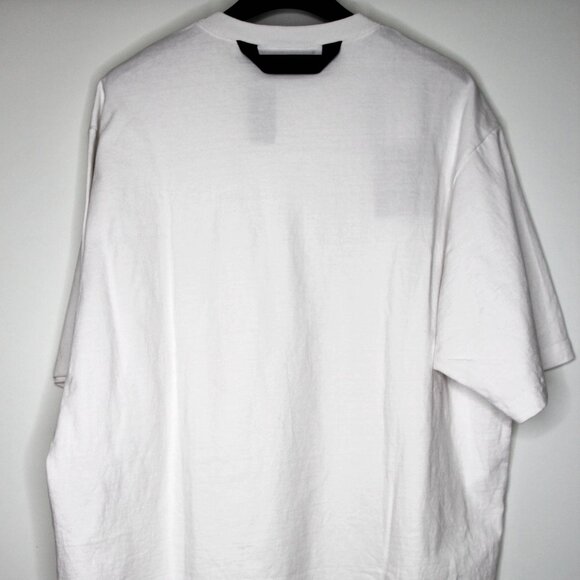 BNWT SS22 UNDERCOVER x EASTPAK ZIPPERED POCKET TSHIRT 2 - Picture 3 of 12